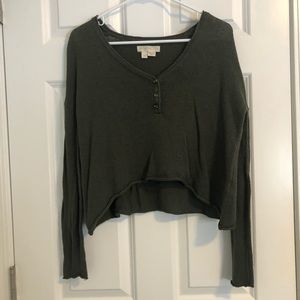 Knit army green cropped sweater
